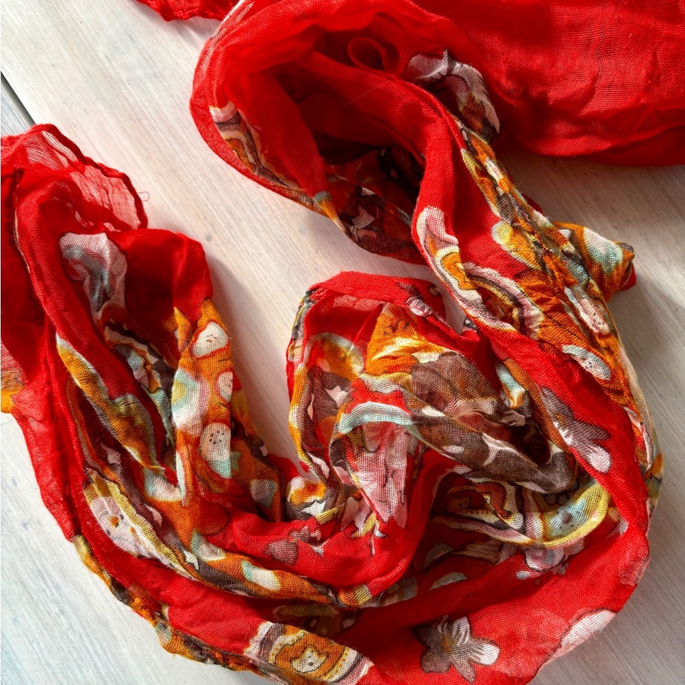 Red Multi-Coloured Pattern Scarf - Picture 5 of 11